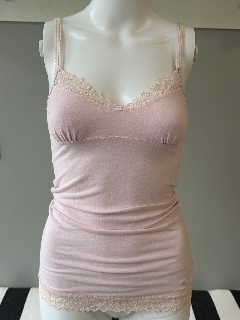 Y2K Abercrombie & Fitch Light Pink Lace-Trim Stretch Tank Top-Small